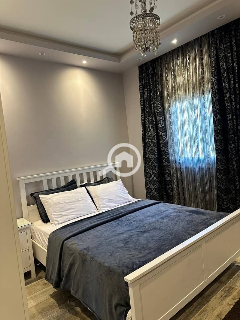 12 1000265308. jpg