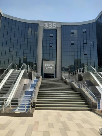Office for Rent in New Cairo, Cairo - مكتب إداري للإيجار في التجمع الخامس ساوث جيت على التسعين الجنوبي
