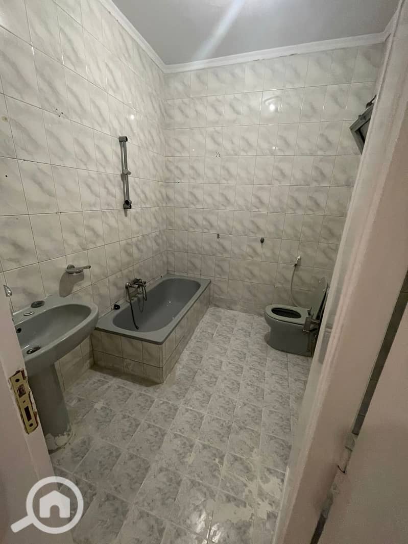 10 286783. jpg