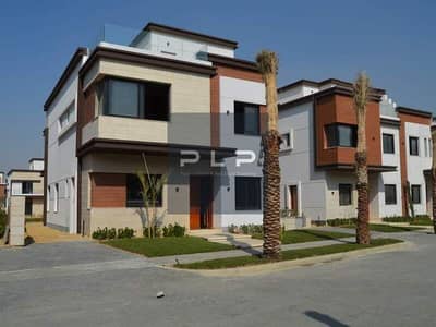 5 Bedroom Townhouse for Sale in New Cairo, Cairo - WhatsApp Image 2022-02-23 at 3.54. 07 AM (1). jpeg