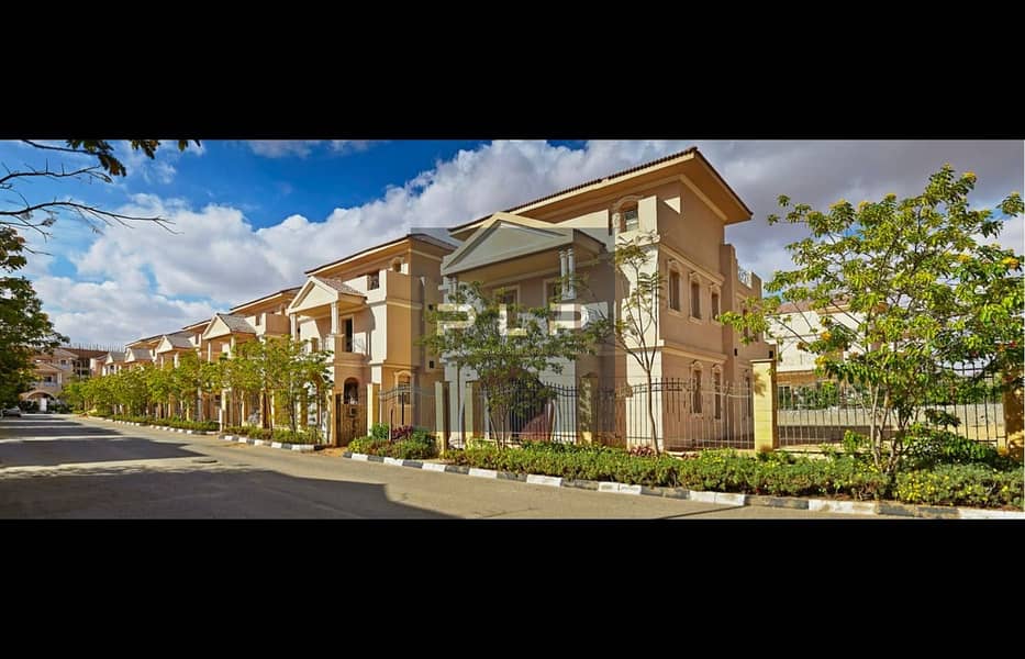 8 country-club-2. jpg