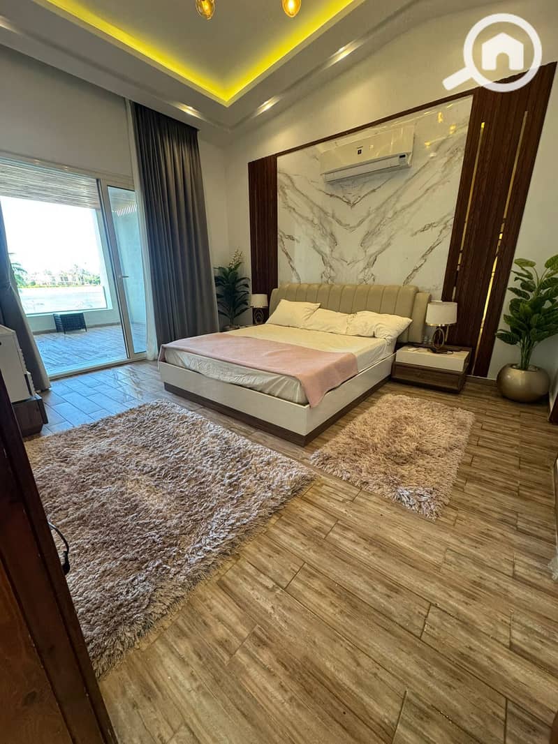 7 d0acef1d-4c3a-43dc-b170-11fec1c0f73c. jpg