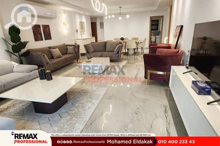 شقة 4 غرف نوم للبيع في سموحة، الإسكندرية - 20230522_115418. jpg شقة 4 غرف نوم للبيع في سموحة، الإسكندرية - 20230522_115418. jpg