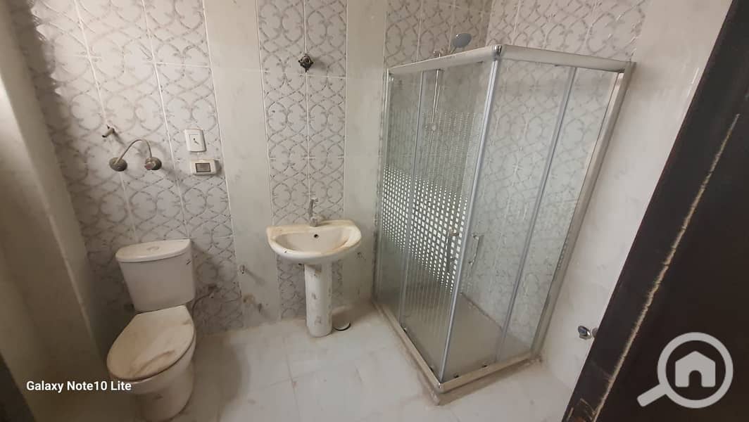 9 1000291714. jpg