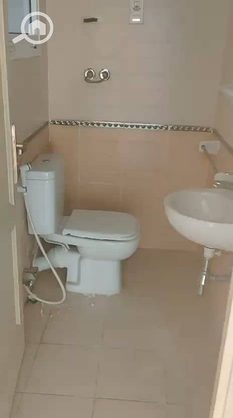 4 1000905505. jpg