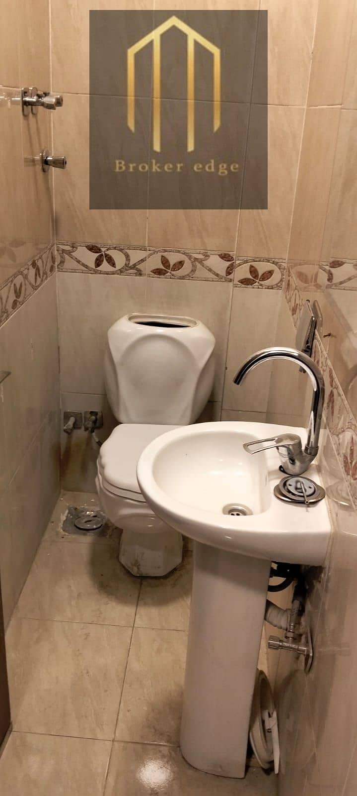 8 1001733839. jpg