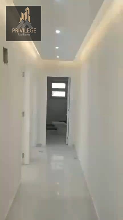 5 1001048999. jpg