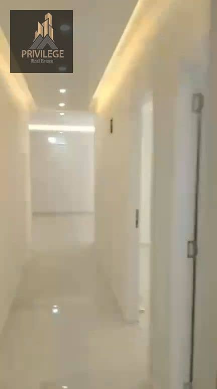 9 1001049003. jpg