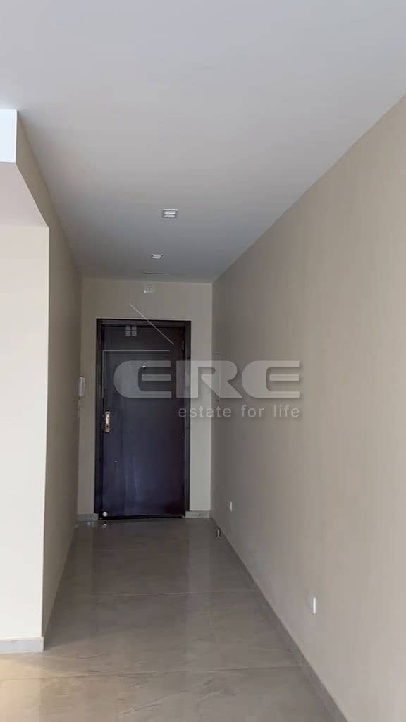 2 Lake_View_Residence_Raw_02. jpg