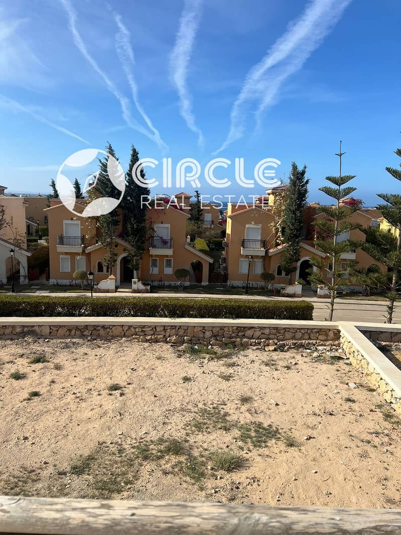 3 1. jpeg