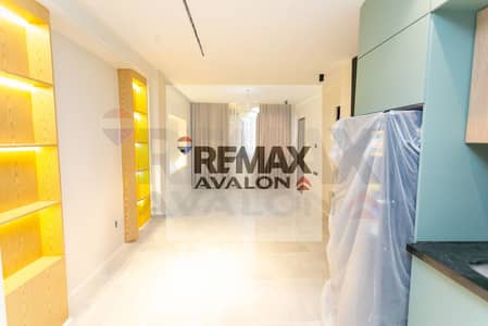 2 Bedroom Flat for Sale in Sporting, Alexandria - 1. jpg