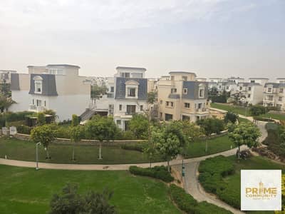 4 Bedroom Villa for Sale in 6th of October, Giza - 68356328-53bc-4e15-bfe9-336b53605edc. jpg 4 Bedroom Villa for Sale in 6th of October, Giza - 68356328-53bc-4e15-bfe9-336b53605edc. jpg