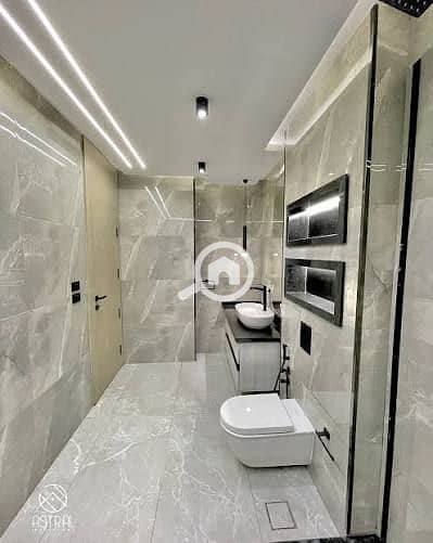 5 images (2). jpg