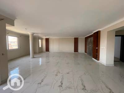 4 Bedroom Flat for Sale in New Cairo, Cairo - WhatsApp Image 2026-08-12 at 3.40. 56 PM (7). jpeg 4 Bedroom Flat for Sale in New Cairo, Cairo - WhatsApp Image 2026-08-12 at 3.40. 56 PM (7). jpeg