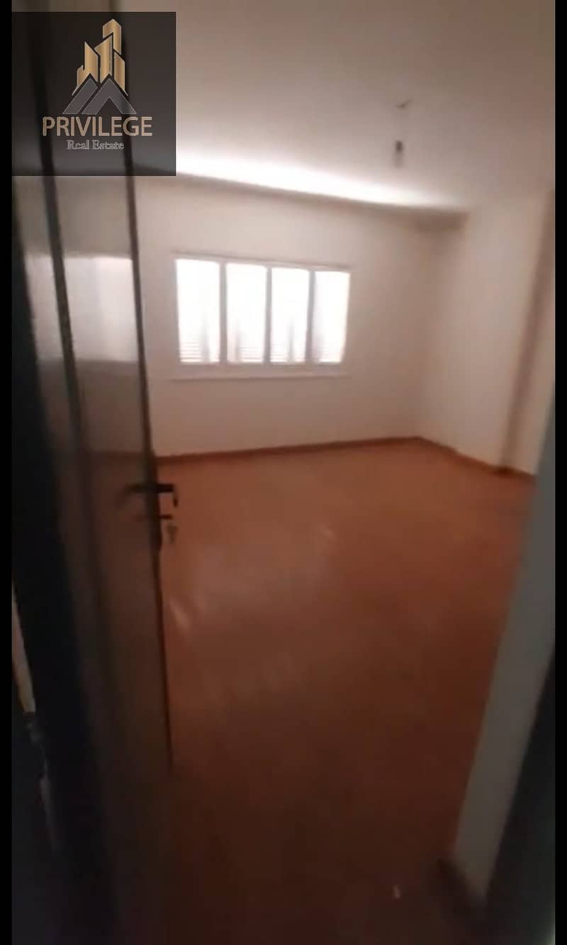 4 1000248461. jpg