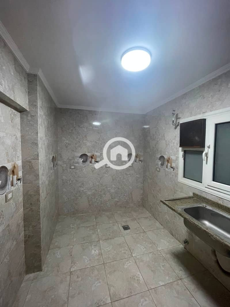 7 79192. jpg
