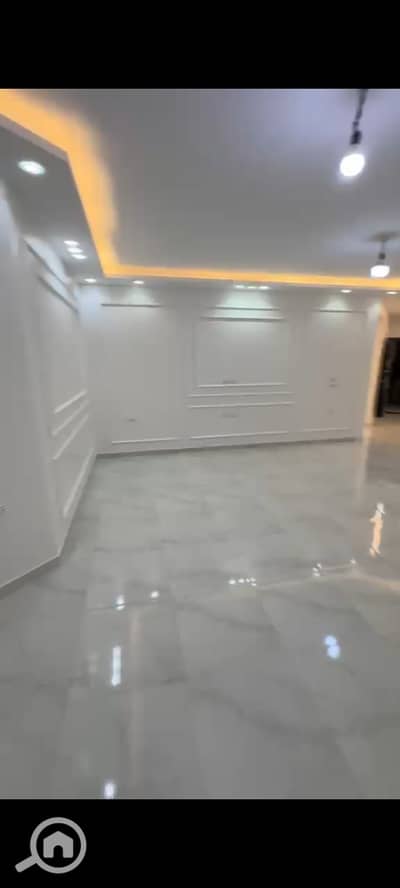 3 Bedroom Flat for Sale in Shorouk City, Cairo - WhatsApp Image 2026-08-11 at 10.37. 28. jpeg 3 Bedroom Flat for Sale in Shorouk City, Cairo - WhatsApp Image 2026-08-11 at 10.37. 28. jpeg