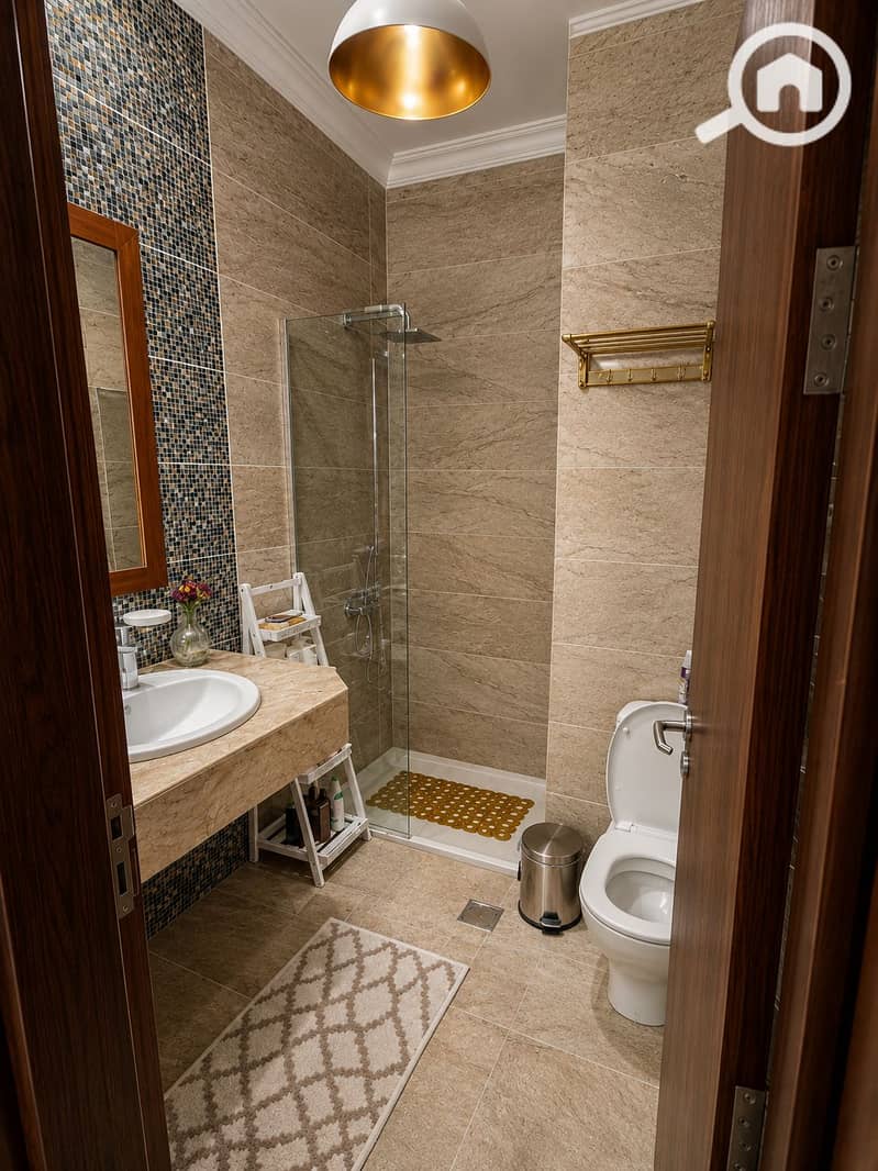 6 Bathroom 2. png