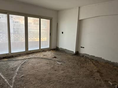 شقة 3 غرف نوم للبيع في جليم، الإسكندرية - Apartment