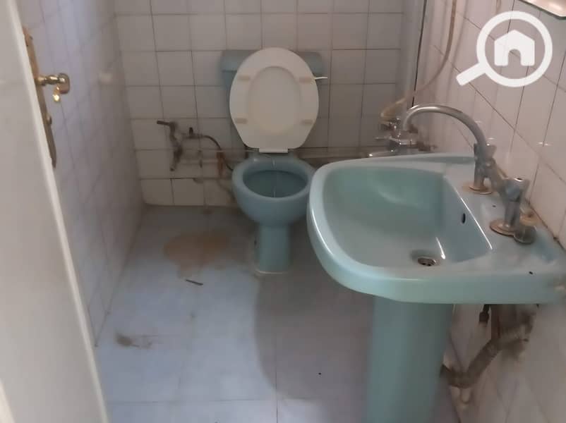 8 28535. jpg
