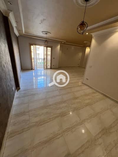 3 Bedroom Flat for Sale in Mokattam, Cairo - 83868. jpg