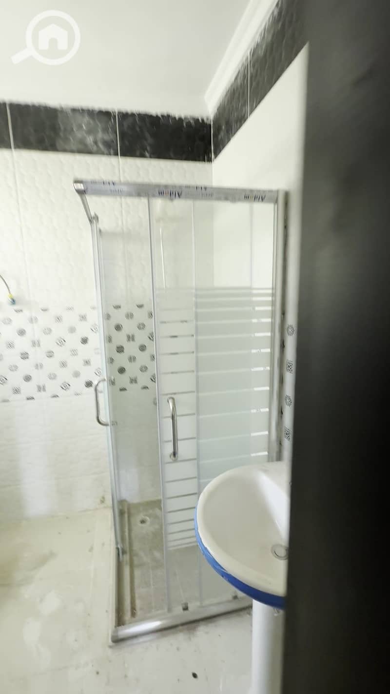 10 15_bath_guest_00-59. jpg