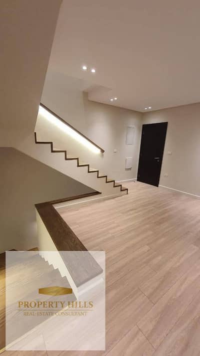 5 Bedroom Twin House for Sale in Shorouk City, Cairo - 80850. jpg