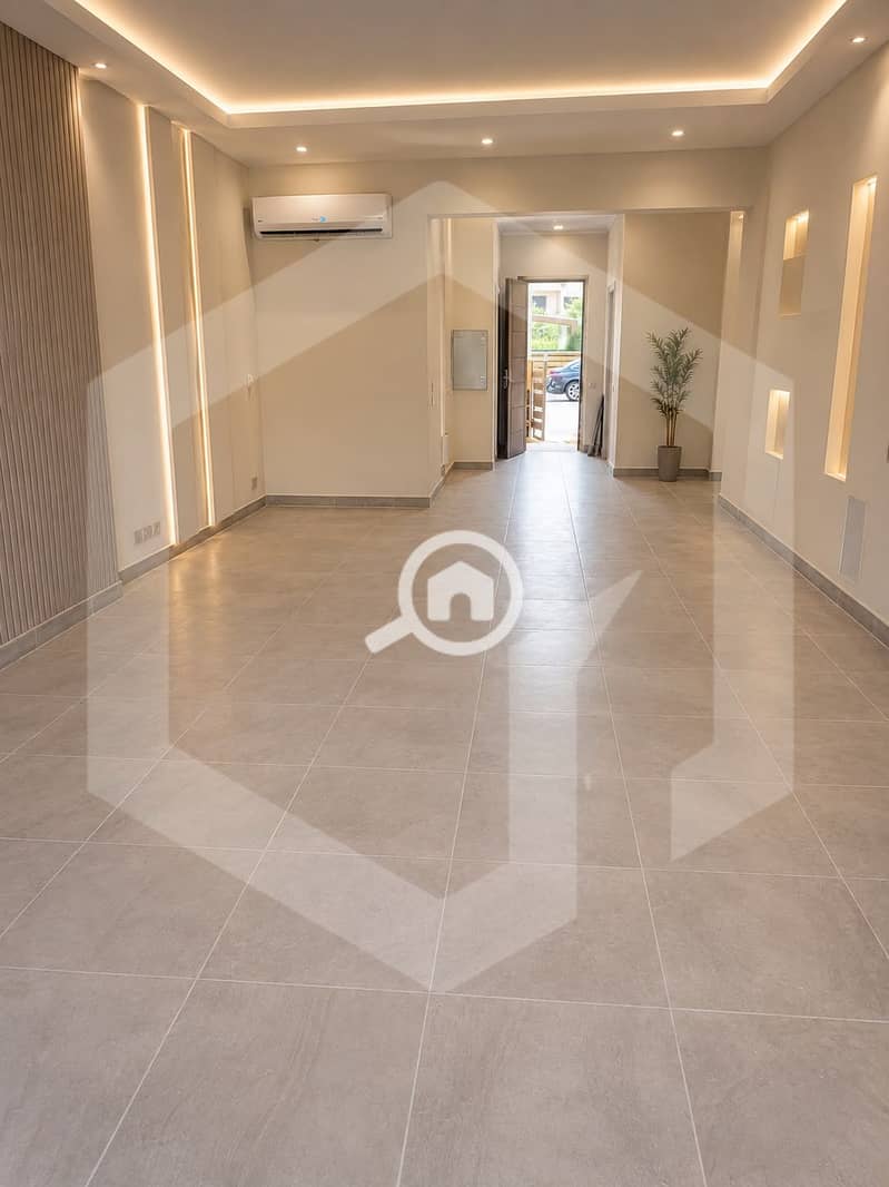The Crown Palm Hills 1. jpg The Crown Palm Hills 1. jpg