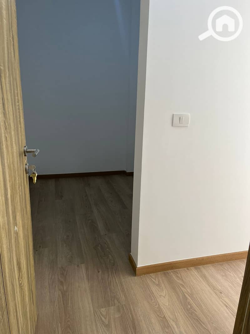 7 253851. jpg