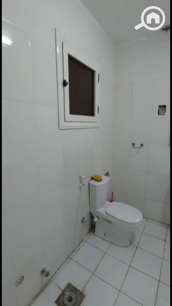 8 6. jpg