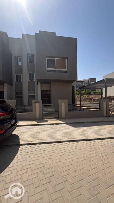 4 Bedroom Townhouse for Sale in Sheikh Zayed, Giza - WhatsApp Image 2026-08-13 at 11.28. 45 AM. jpeg