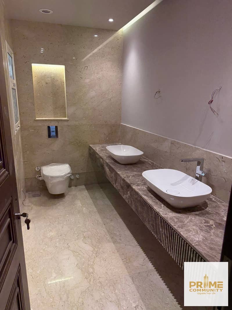 5 104dcc6d-564a-4801-a654-a0029955224a. jpg