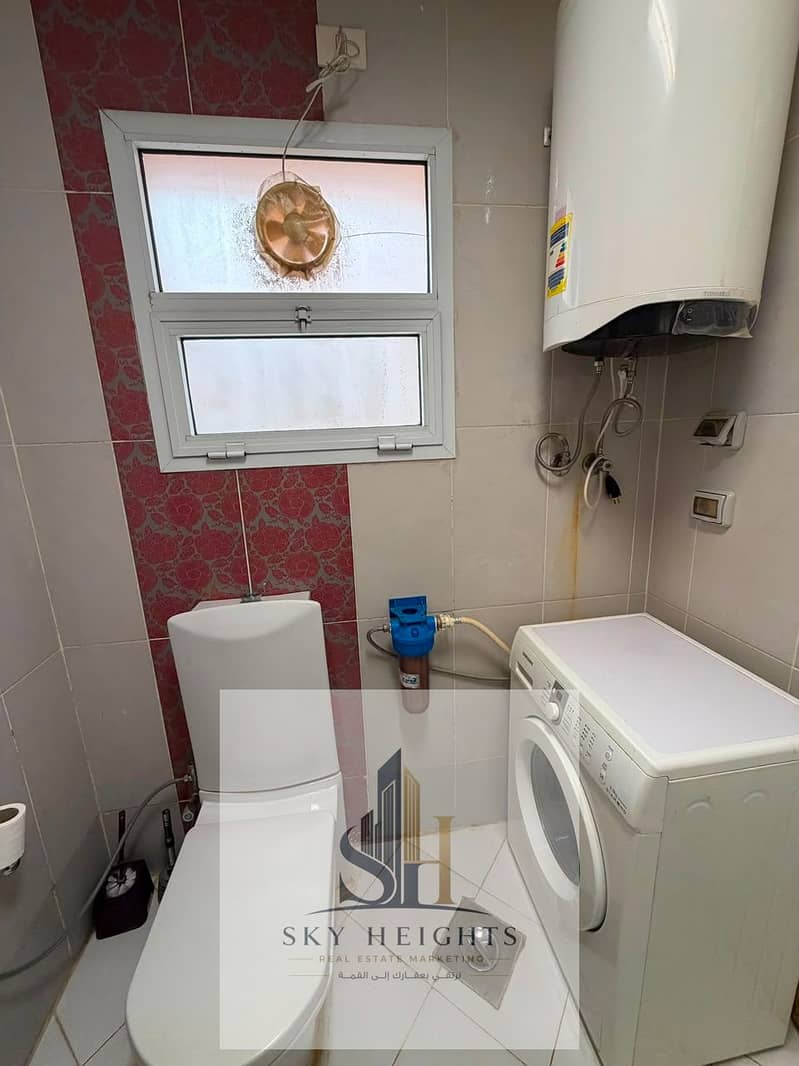 9 1000975403. jpg