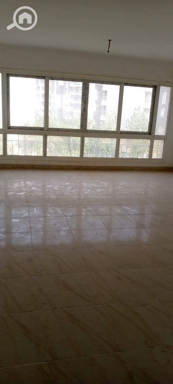 4 1000714292. jpg