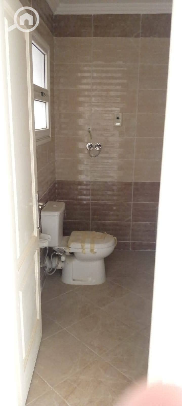9 1000714298. jpg