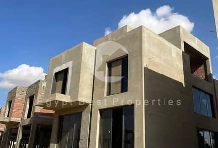 توين هاوس 5 غرف نوم للبيع في القاهرة الجديدة، القاهرة - image - 2026-08-11T181354.094. png توين هاوس 5 غرف نوم للبيع في القاهرة الجديدة، القاهرة - image - 2026-08-11T181354.094. png