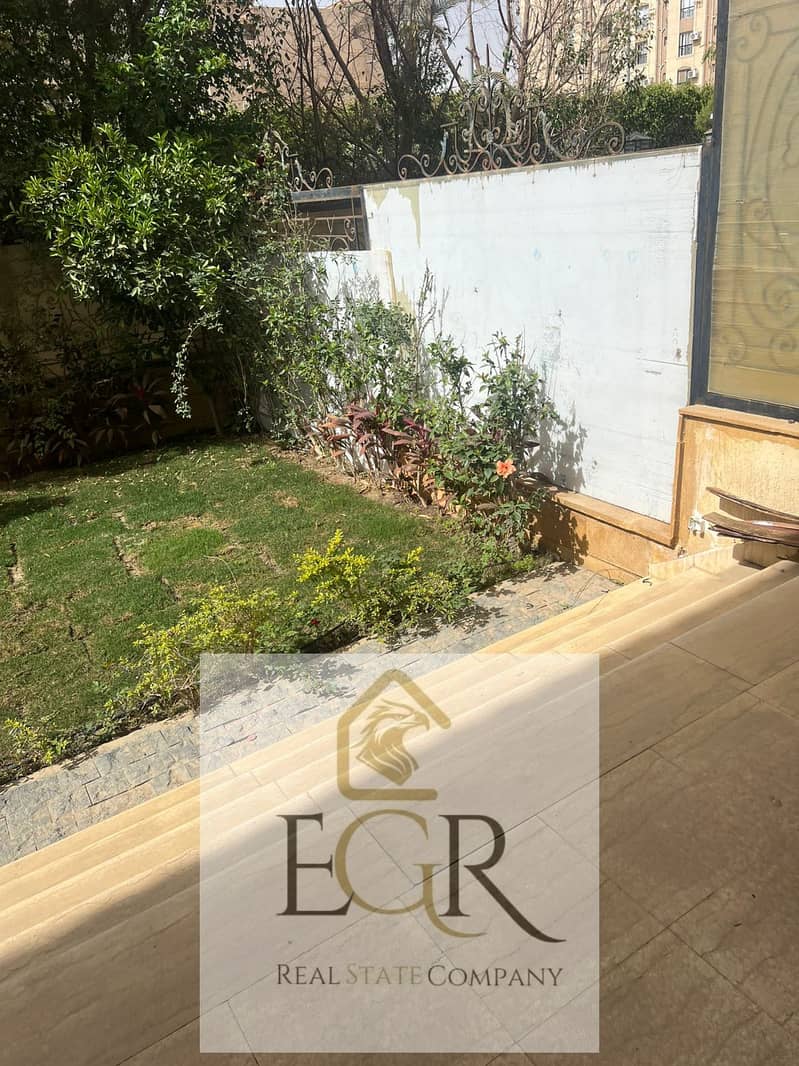 8 10643. jpg