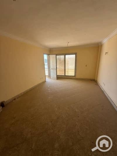 3 Bedroom Flat for Sale in New Cairo, Cairo - 612799146_1323908526418981_5405896086894095985_n. jpg