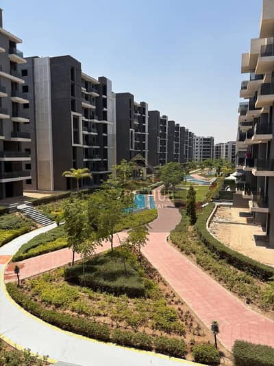 3 Bedroom Flat for Sale in Hadayek October, Giza - b5acc1db-2236-41ca-8a82-7f9124a4431f. jpg
