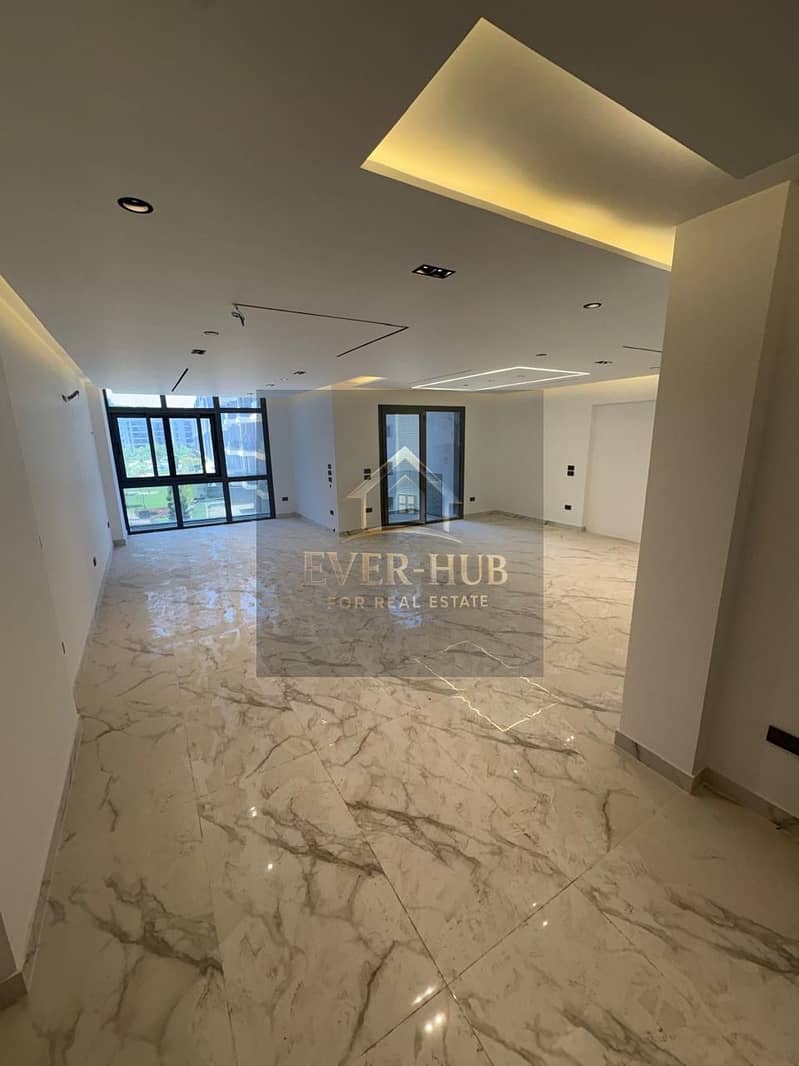 11 2aeeb4bd-7edc-48e6-81bd-8b76cb21ca0a. jpg