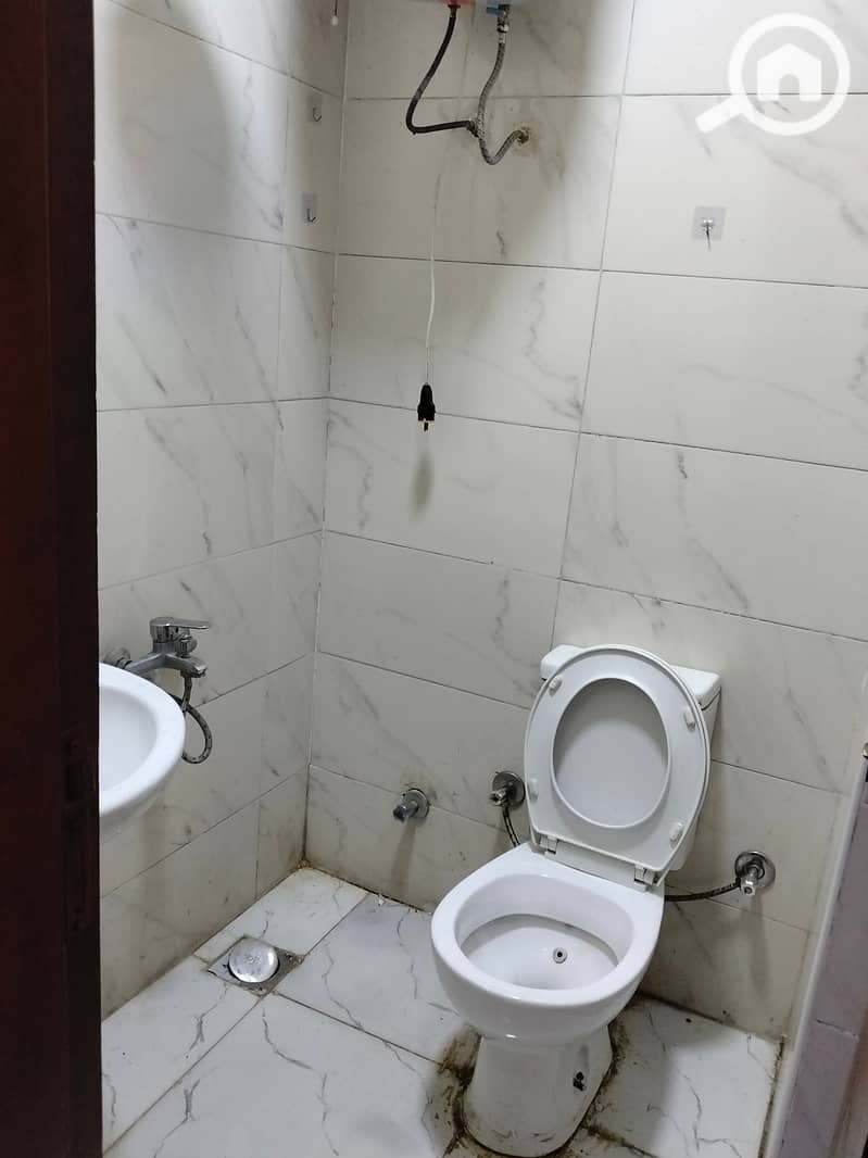8 25178. jpg