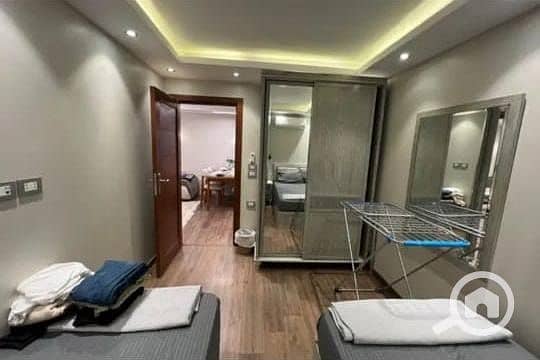 2 28951. jpg