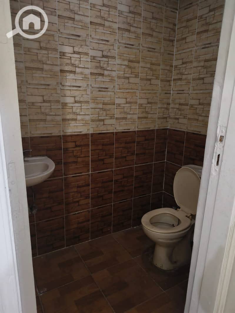4 62857. jpg