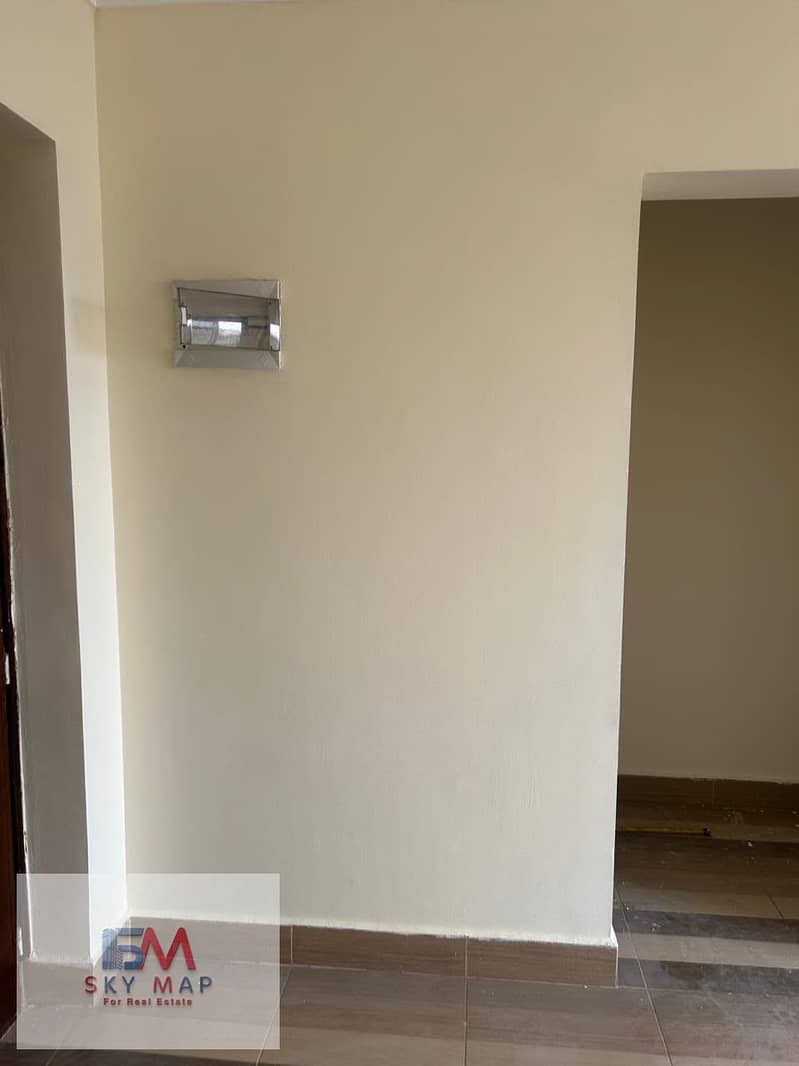 15 f0ccd409-1b01-4639-857f-975551df9bd1. jpeg