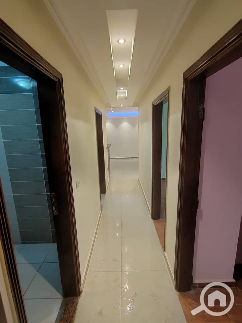 4 1000337399. jpg