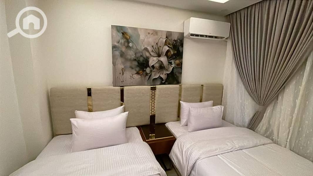 6 1000600047. jpg