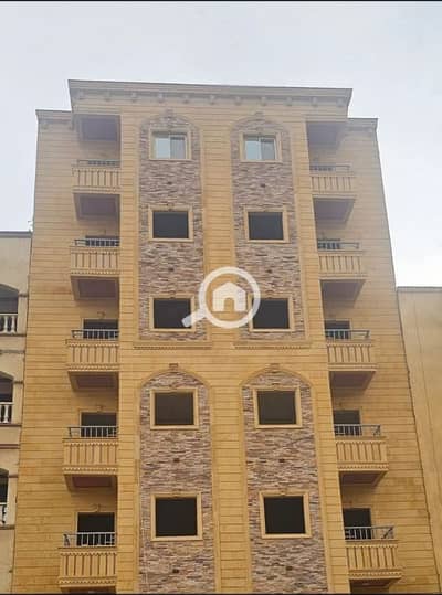 Retail for Rent in Zamalek, Cairo - محل ١٥م للايجار في الزمالك