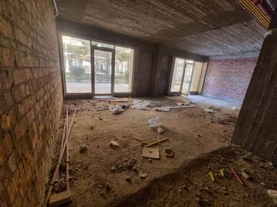 Retail for Rent in New Capital City, Cairo - محل مطعم مرخص للإيجار من المالك – R3 العاصمة الإدارية