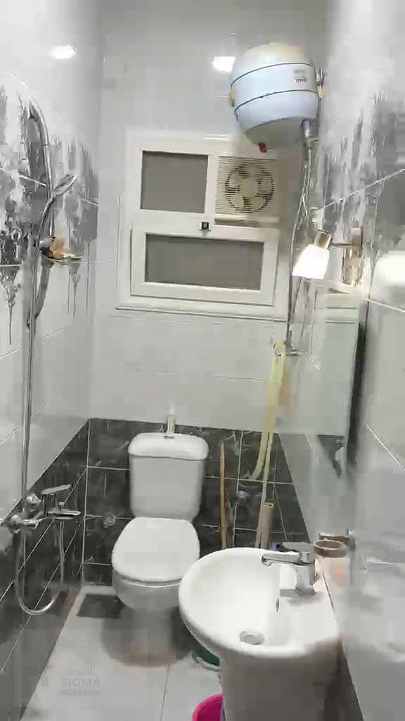 4 1000424840. jpg