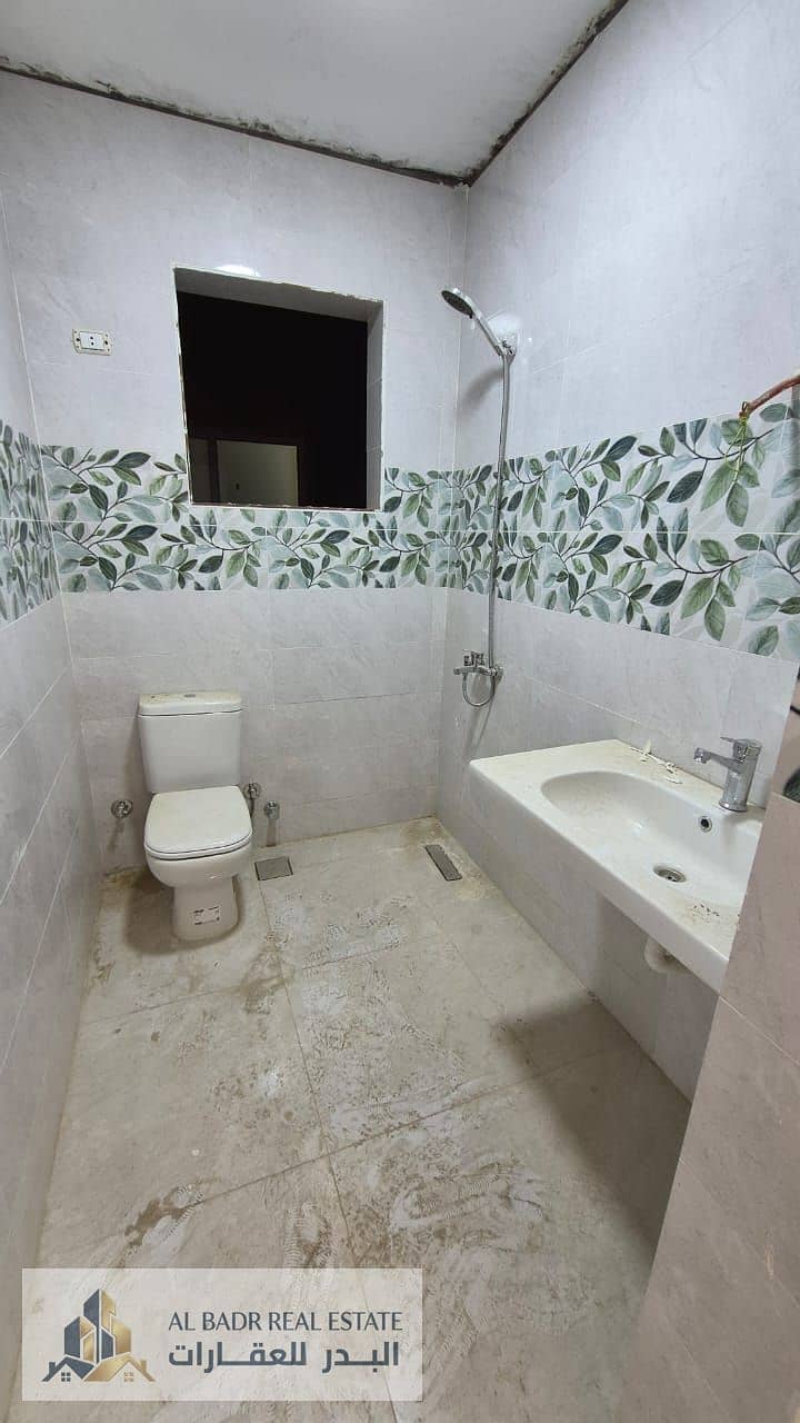 9 132348. jpg